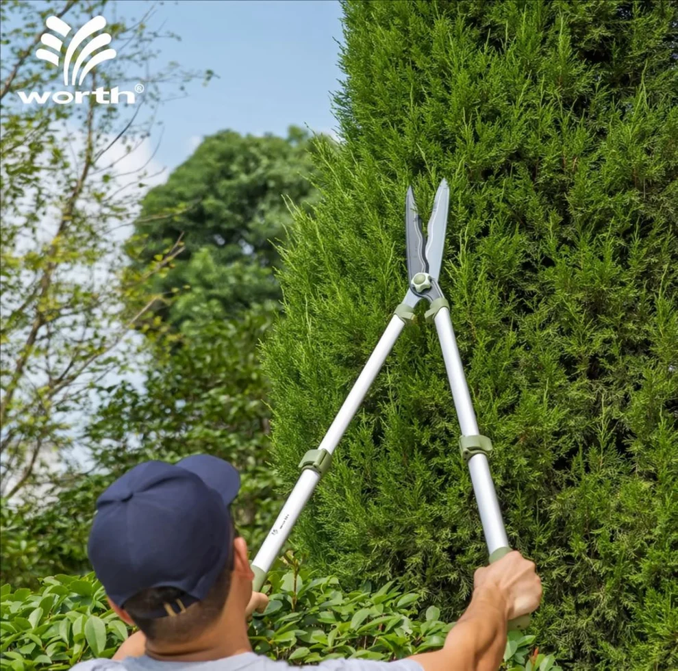 مقص تقليم وتقذيب حدائق وسياج تلسكوبي قابل للتمدد ورث - مقابض ألومنيوم (Worth Deluxe Telescopic Hedge Shears) - الصورة 3